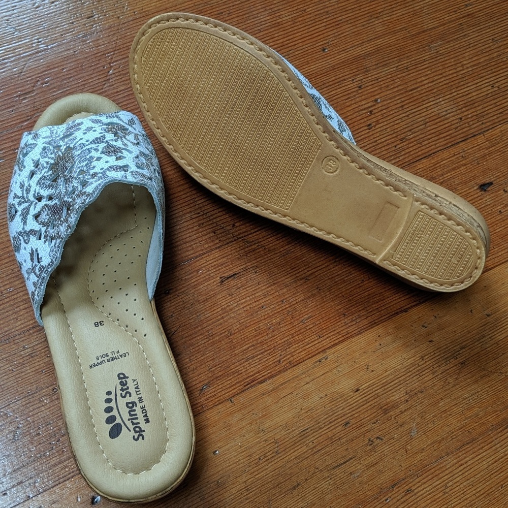 Spring Step Leather Slide - Picture 4 of 4